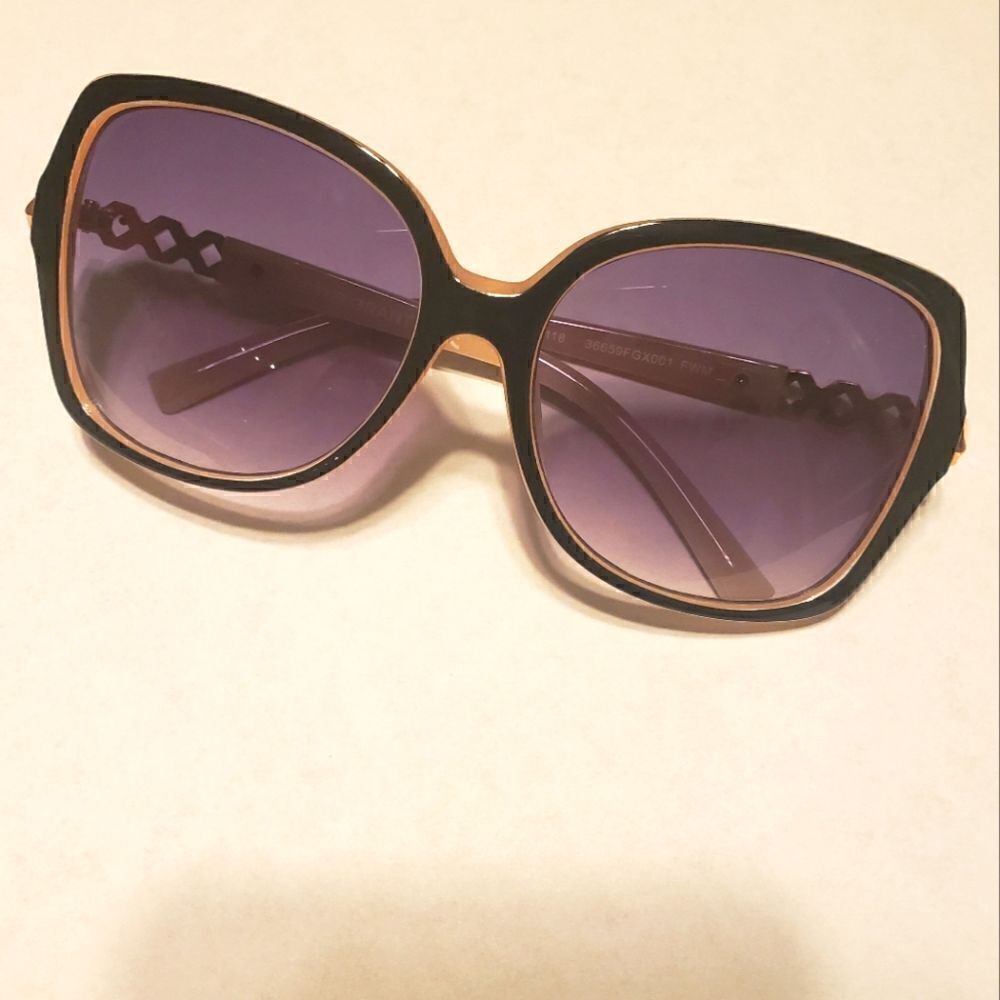 Foster Grant sunglasses